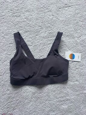 Vuori Stride Sports Bra - Plum